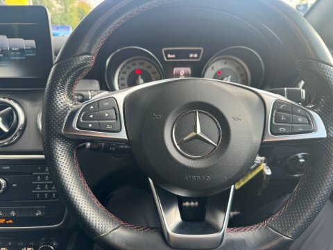 Mercedes-Benz GLA Class Gla 200D 4Matic Sport Premium Grey #16