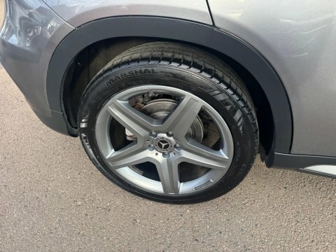 Mercedes-Benz GLA Class Gla 200D 4Matic Sport Premium Grey #13