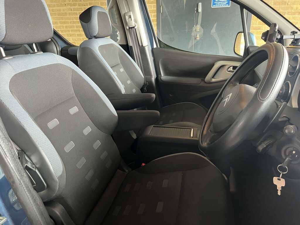 Citroen Berlingo Plus Blue #8