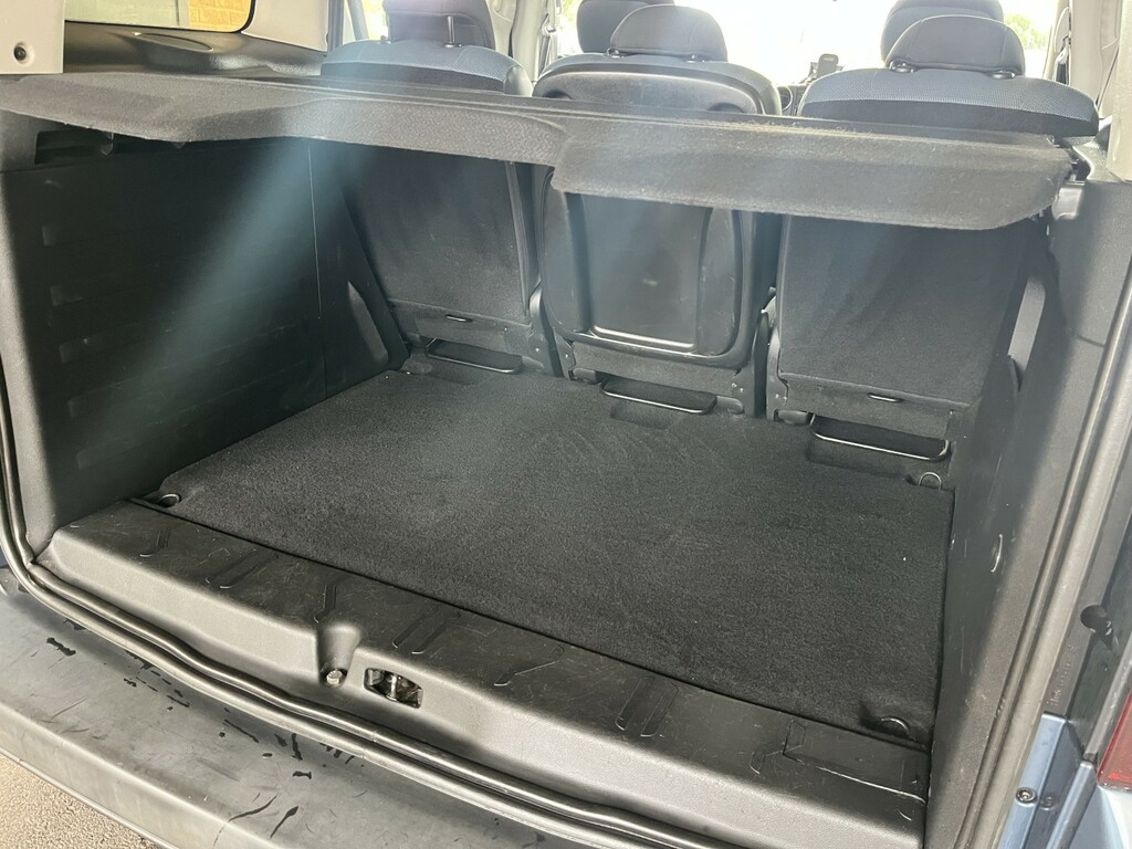Citroen Berlingo Plus Blue #16
