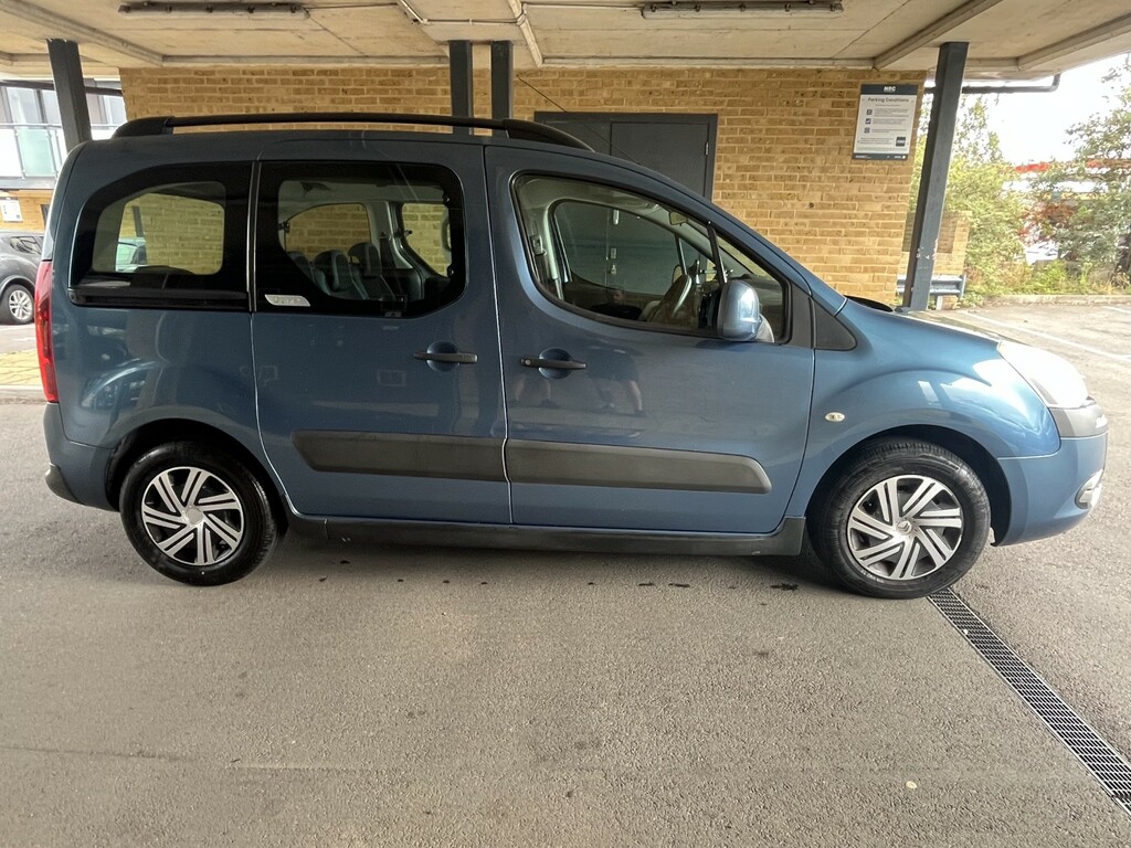 Citroen Berlingo Plus Blue #18