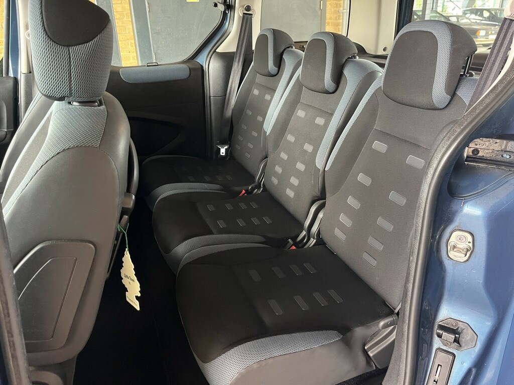 Citroen Berlingo Plus Blue #12