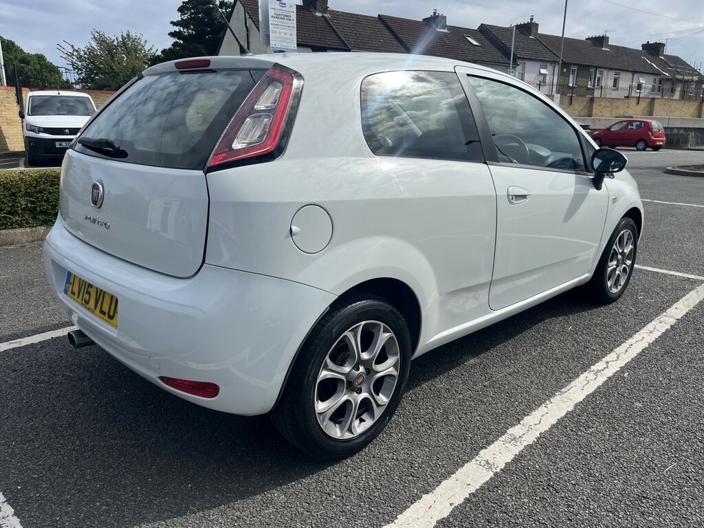 Fiat Punto 1.2 Punto 3-Door 1.2 8V 69Hp Easy White #6