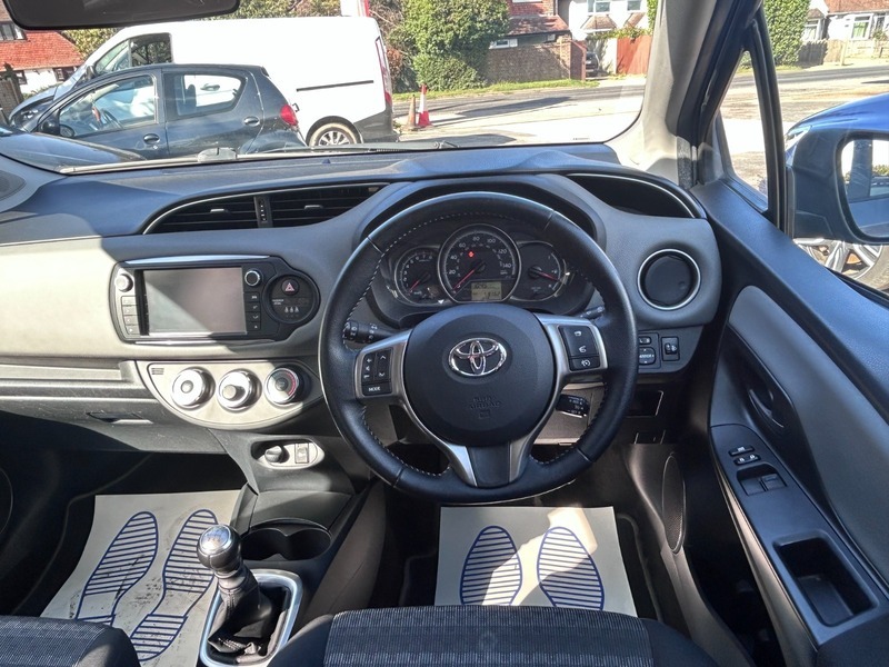 Toyota Yaris  Black #15