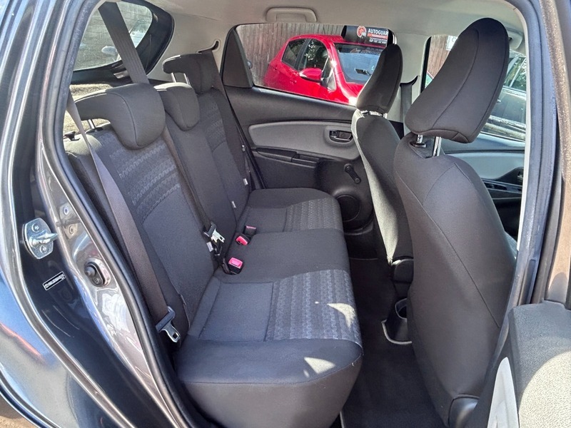 Toyota Yaris  Black #12