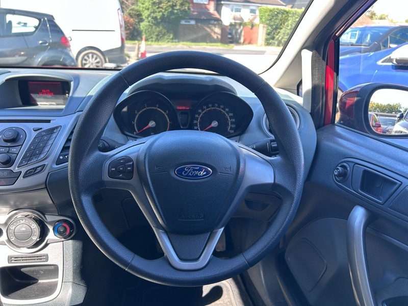 Ford Fiesta Style Climate Green #14