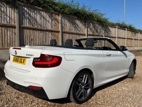 BMW 2 Series Unknown White #10