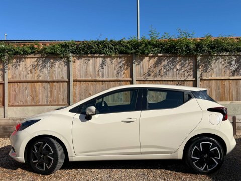 Nissan Micra 1.0 Micra Acenta White #6