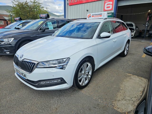 Skoda Superb Tdi Se L Estate White #6
