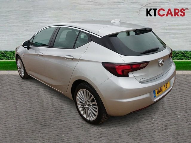 Vauxhall Astra Turbo Elite Nav Hatchback DU17VZY Silver #4