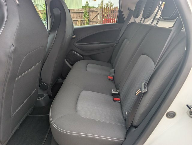 Renault Zoe Dynamique Nav Ze 40 A White #35