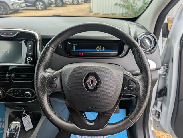 Renault Zoe Dynamique Nav Ze 40 A White #18
