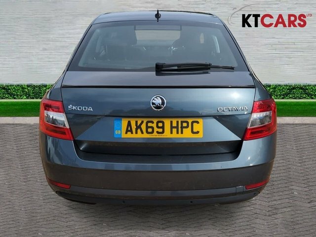 Skoda Octavia Tsi Act Se Drive Grey #5