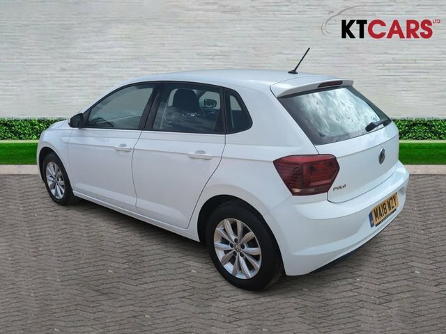 Volkswagen Polo Se Hatchback White #4