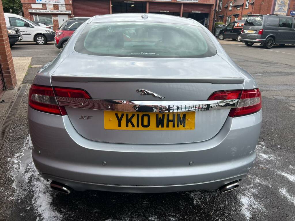 Jaguar XF 3.0D V6 Luxury Silver #4