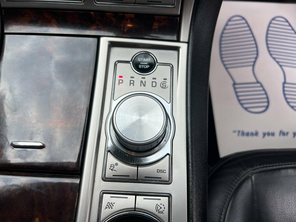 Jaguar XF 3.0 V6 Luxury Red #23