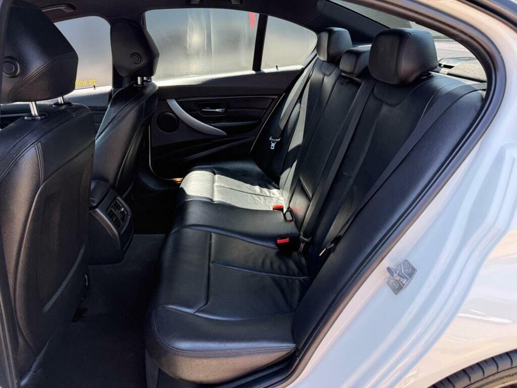 BMW 3 Series 2.0 320D Efficientdynamics Touring Silver #19