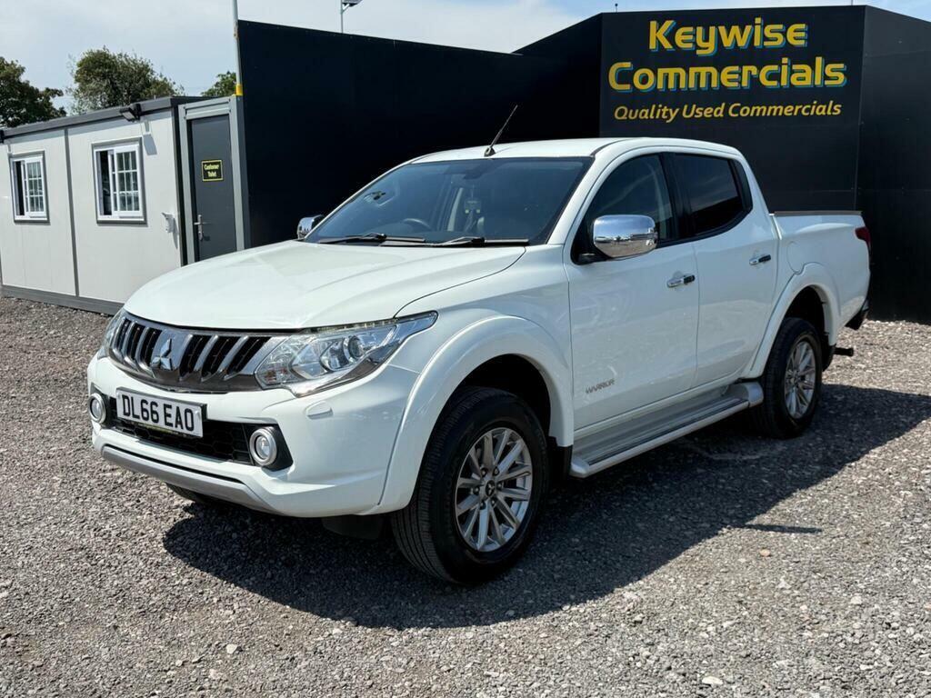 Mitsubishi L200 2.4 Di-d Dc Warrior 4Wd Euro 6 White #3