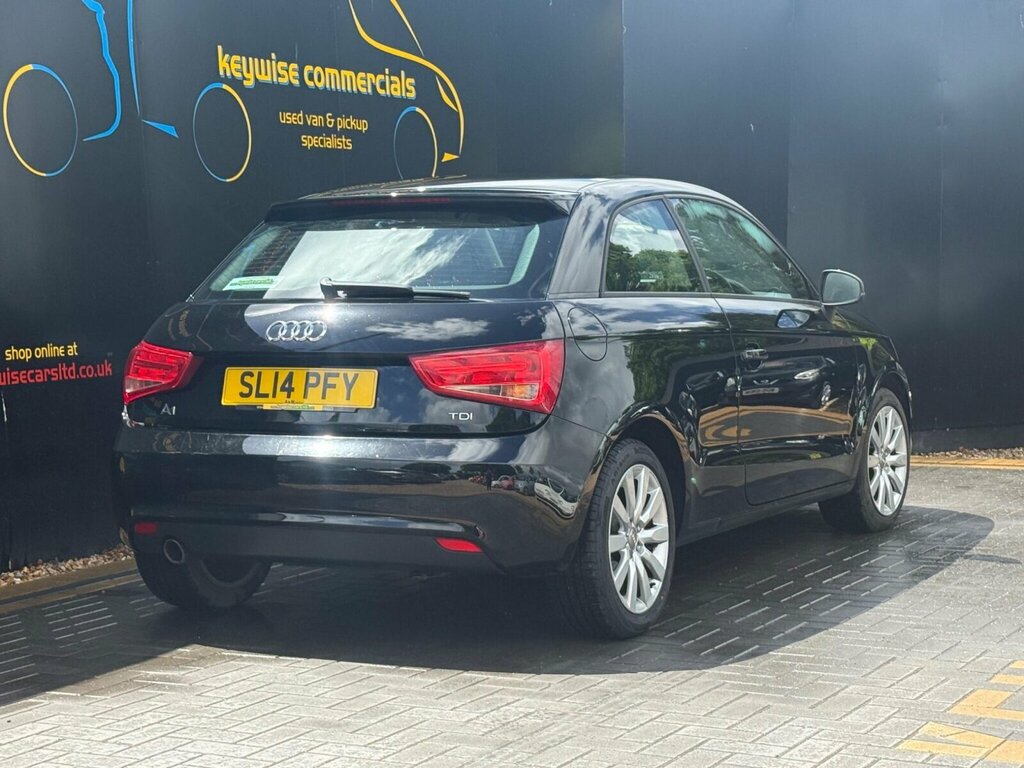 Audi A1 1.6 Tdi Sport Euro 5 Ss Black #5