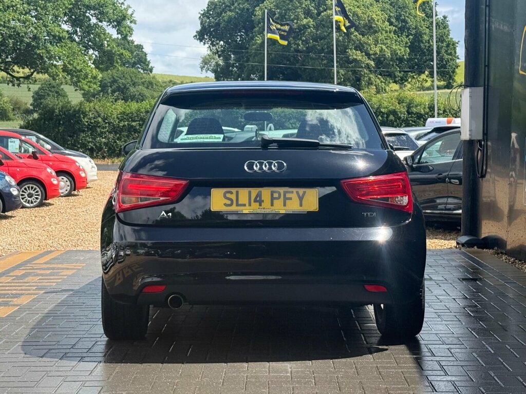 Audi A1 1.6 Tdi Sport Euro 5 Ss Black #4
