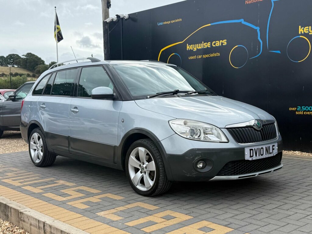 Skoda Fabia 1.2 Htp 6V 1 Red #7