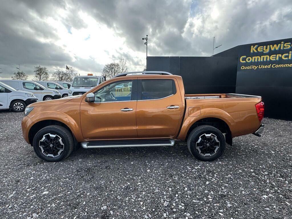 Nissan Navara 2.3 Dci Tekna 4Wd Euro 6 Yellow #4