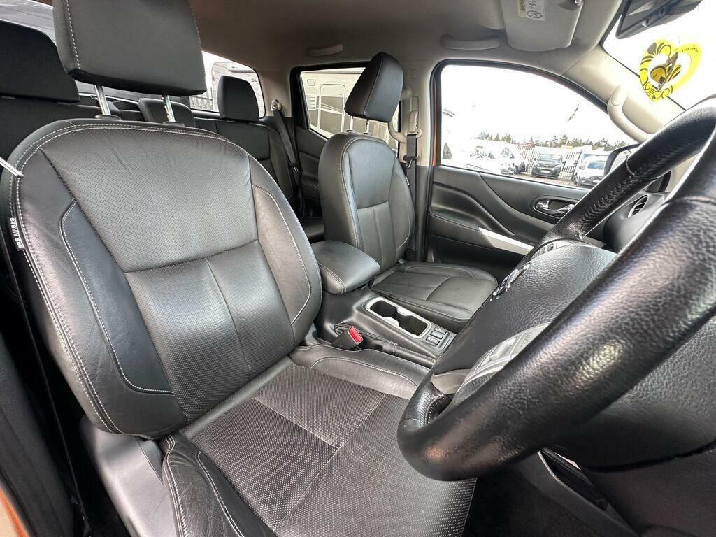 Nissan Navara Dci Tekna Dcb Grey #13