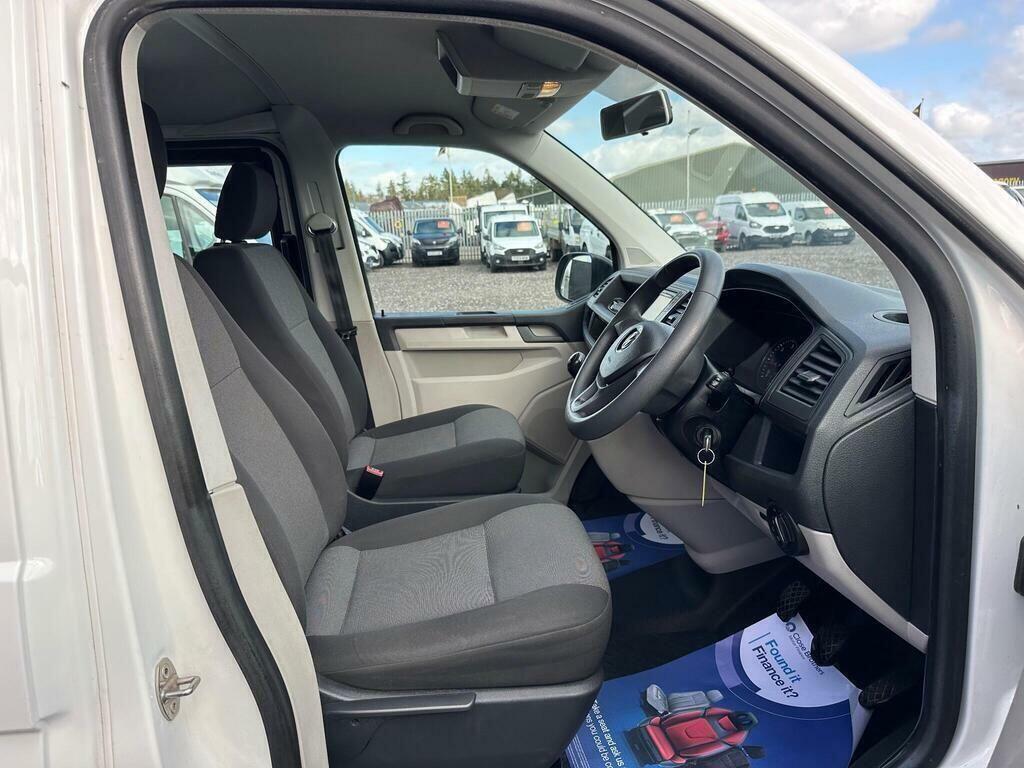 Volkswagen Transporter 2L Startline White #9