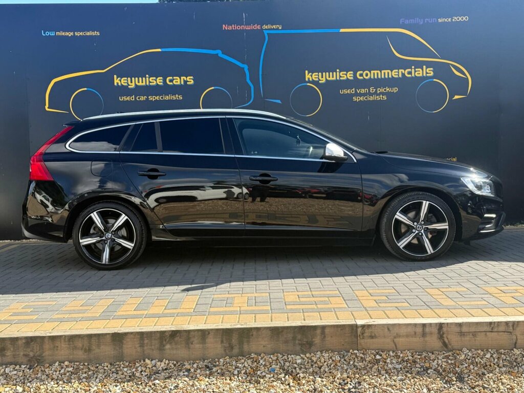 Volvo V60 2.0 D3 R-design Lux Nav Euro 6 Ss Black #6