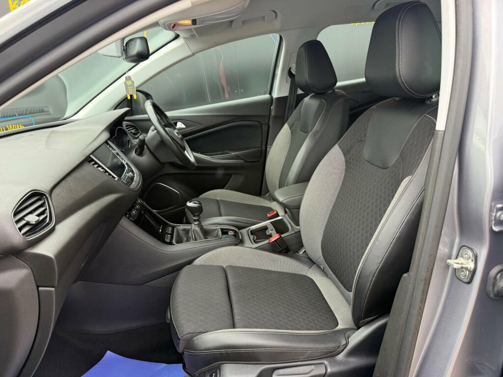 Vauxhall Grandland X Grey #15