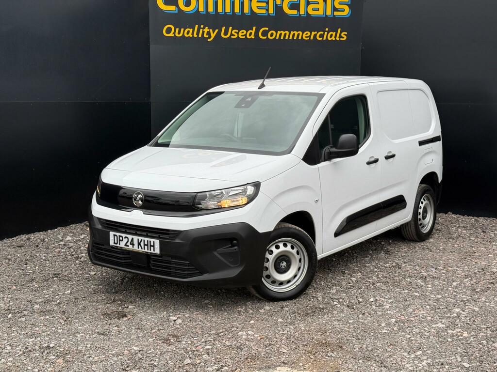 Vauxhall Combo Combo 1.5 Turbo D 2300 Pro L2 H1 Euro 6 Ss 6Dr White #2