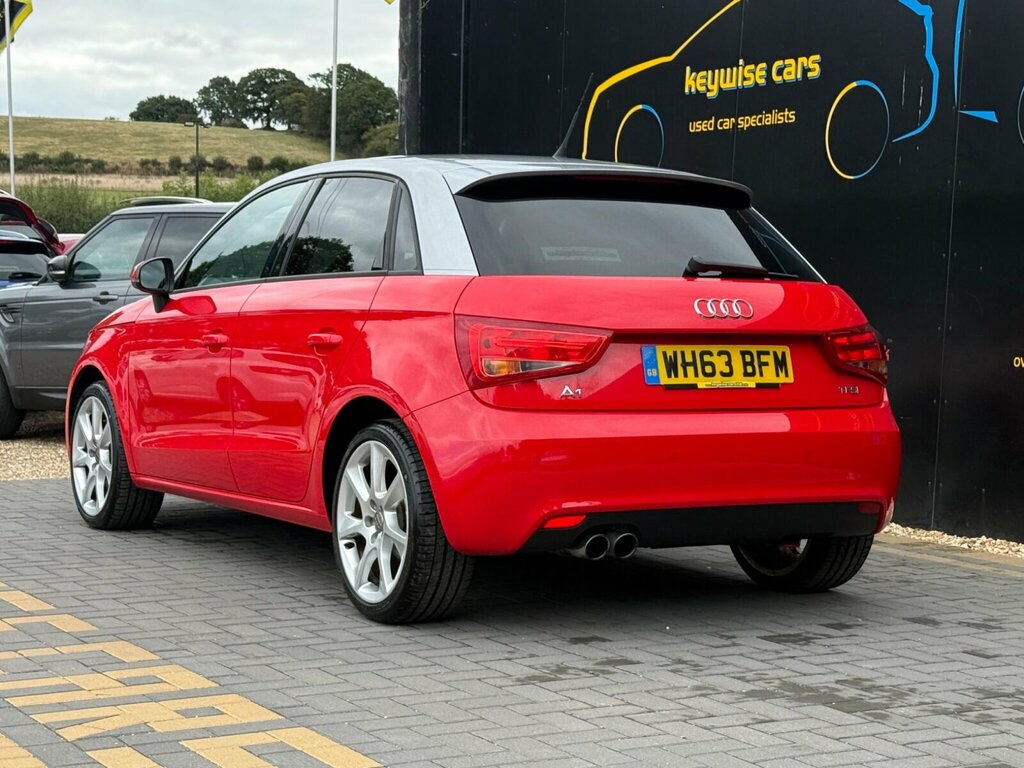 Audi A1 1.4 Tfsi Sport Sportback Euro 5 Ss Red #3