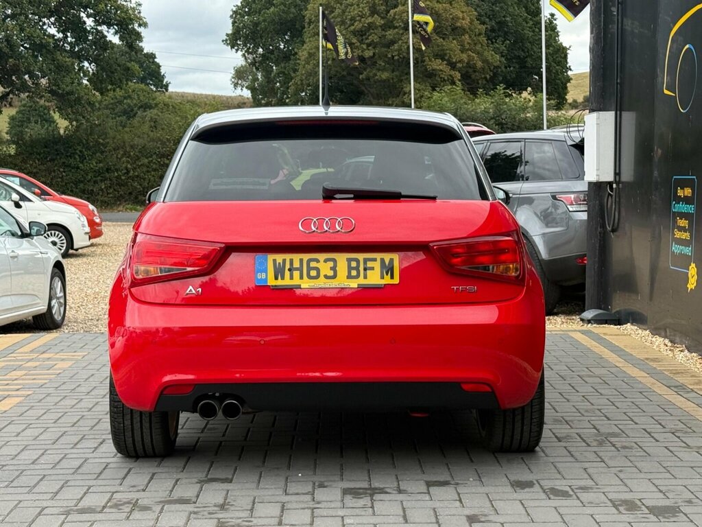 Audi A1 1.4 Tfsi Sport Sportback Euro 5 Ss Red #4