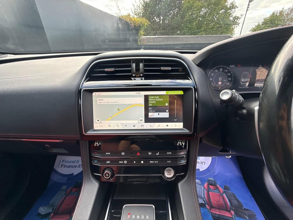 Jaguar F-Pace 2.0 D180 Portfolio Suv Euro 6 Ss  #27