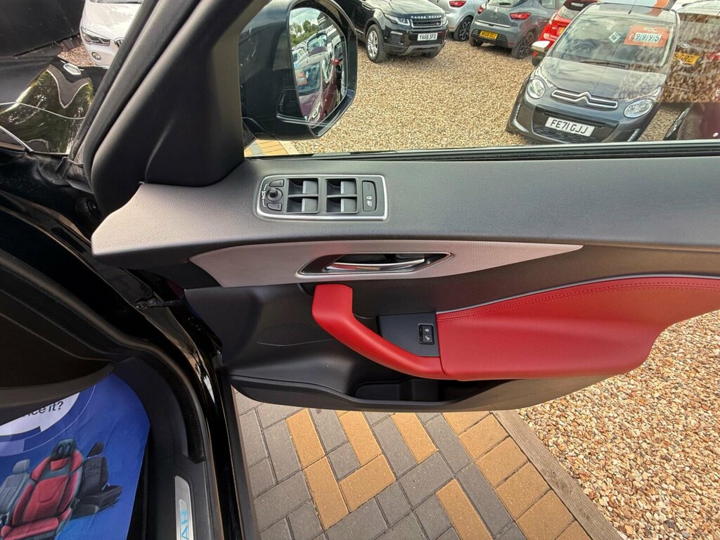 Jaguar F-Pace 2.0 D180 Portfolio Suv Euro 6 Ss  #30