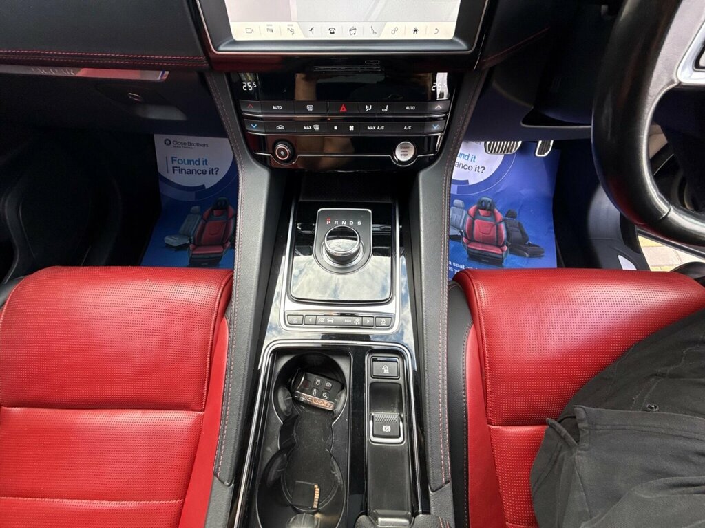 Jaguar F-Pace 2.0 D180 Portfolio Suv Euro 6 Ss  #29