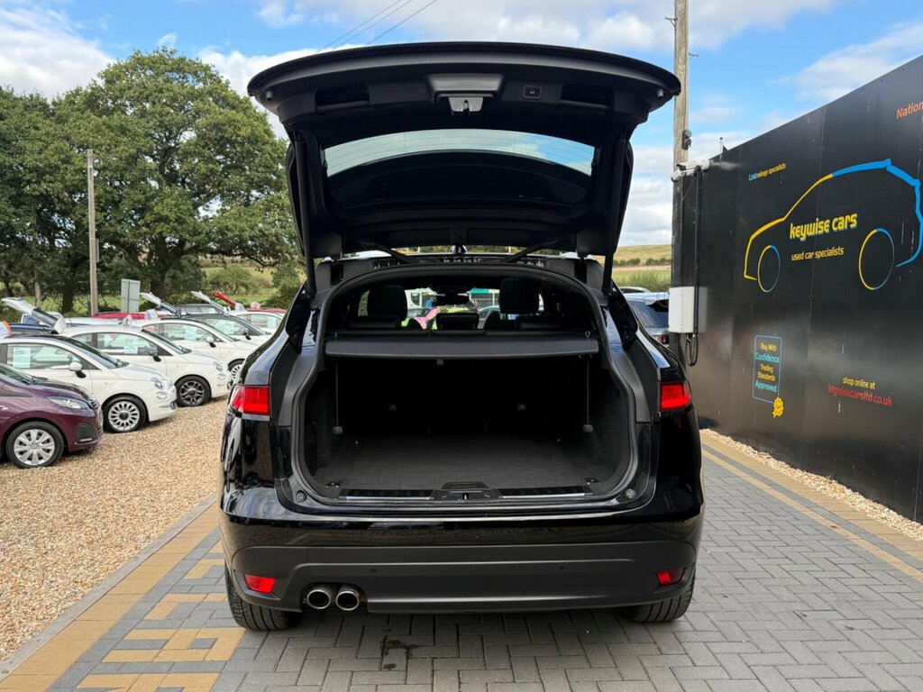 Jaguar F-Pace 2.0 D180 Portfolio Suv Euro 6 Ss  #21