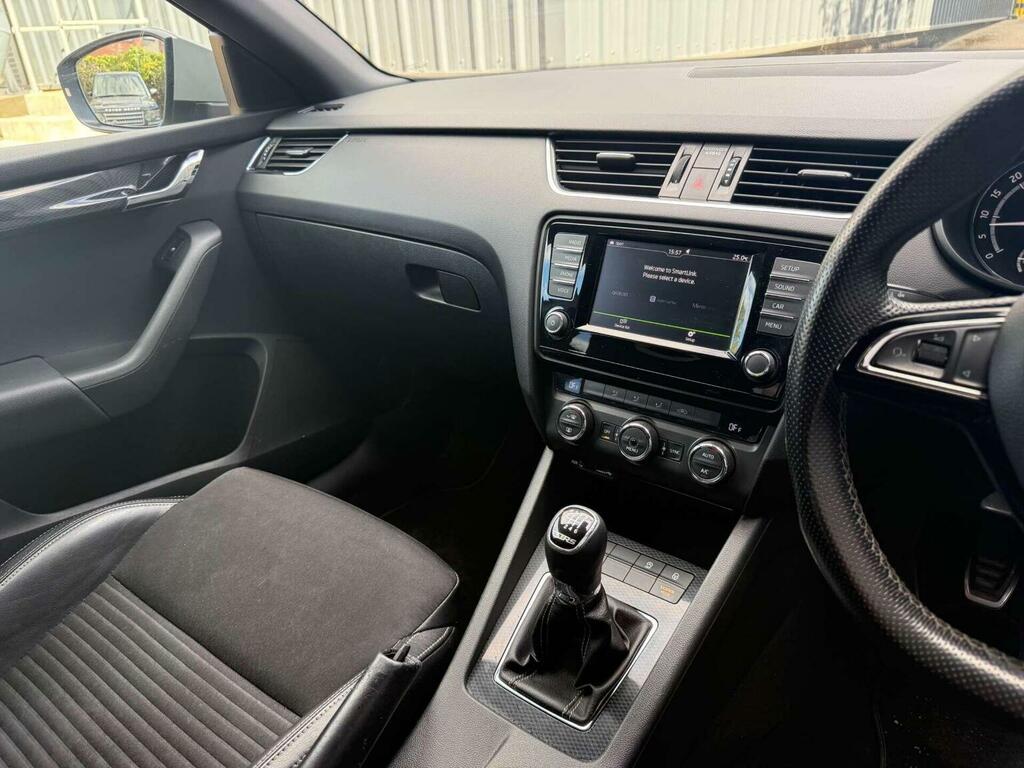 Skoda Octavia Elegance Silver #26