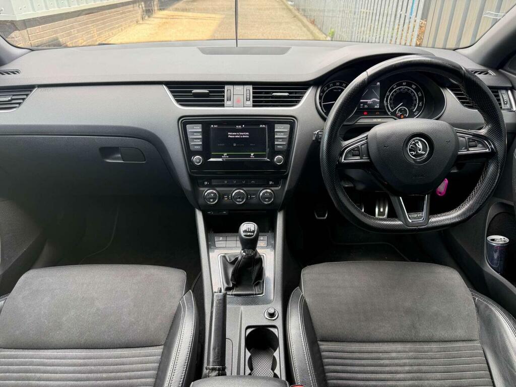 Skoda Octavia Elegance Silver #17