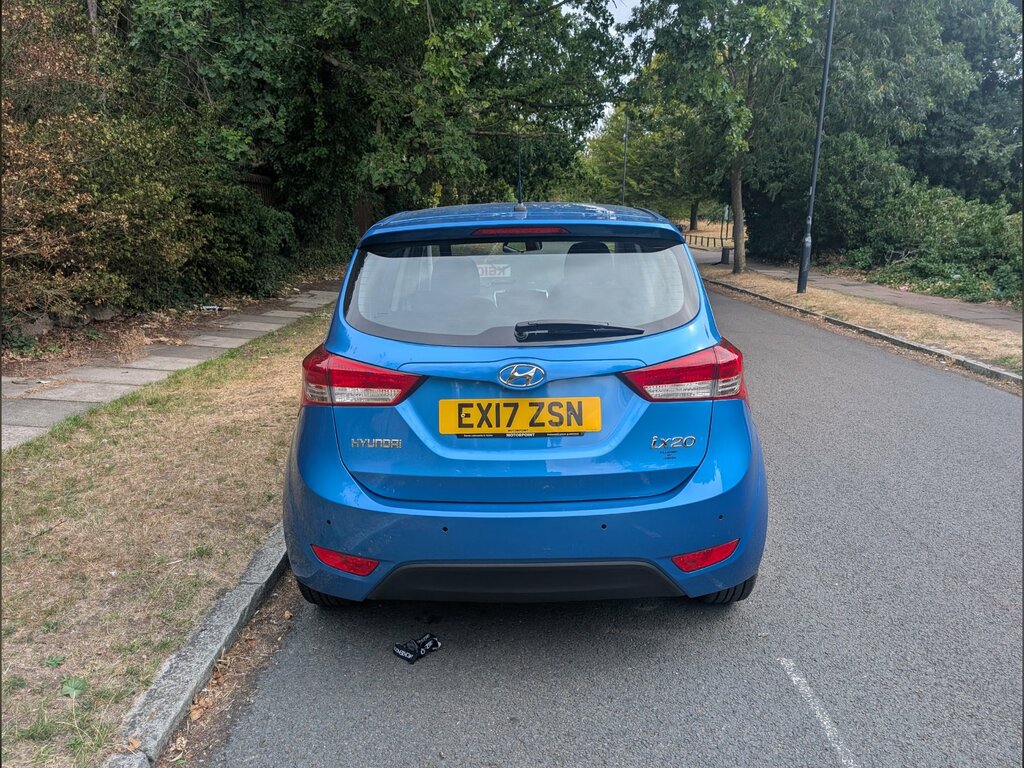 Hyundai Ix20 1.6 Se Nav Hatchback Euro 6 125 P Blue #6