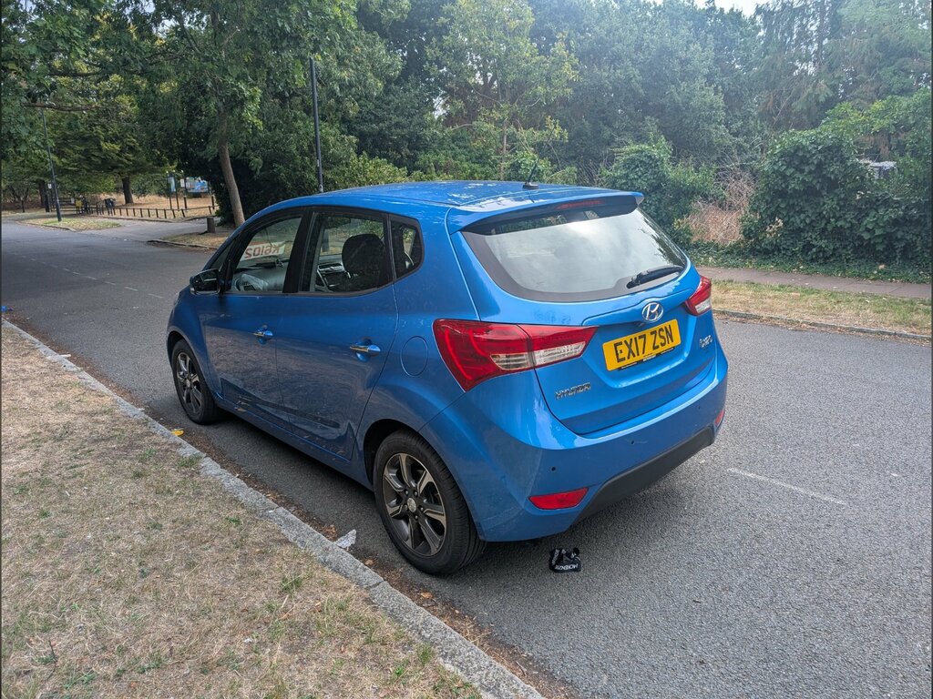 Hyundai Ix20 1.6 Se Nav Hatchback Euro 6 125 P Blue #5