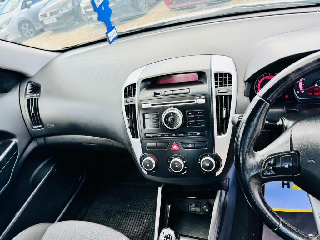 Kia Ceed 1.6 Crdi 2 Euro 4 Silver #16