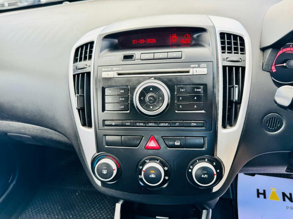 Kia Ceed 1.6 Crdi 2 Euro 4 Silver #32
