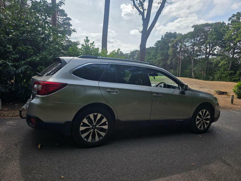 Subaru Outback D Se Premium Gold #12