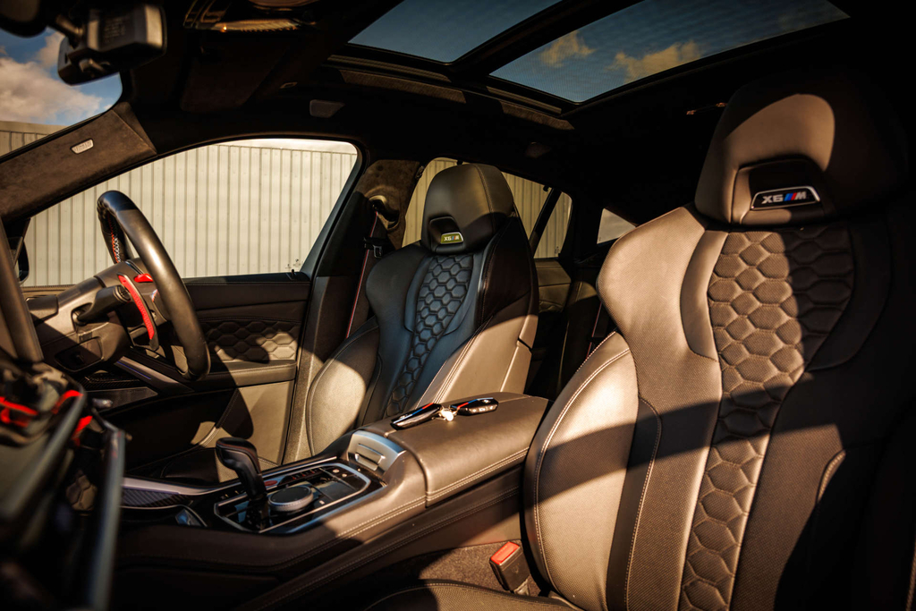 BMW X6 M X6 M Competition Black #30