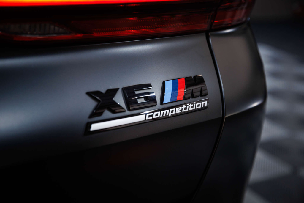 BMW X6 M X6 M Competition Black #19