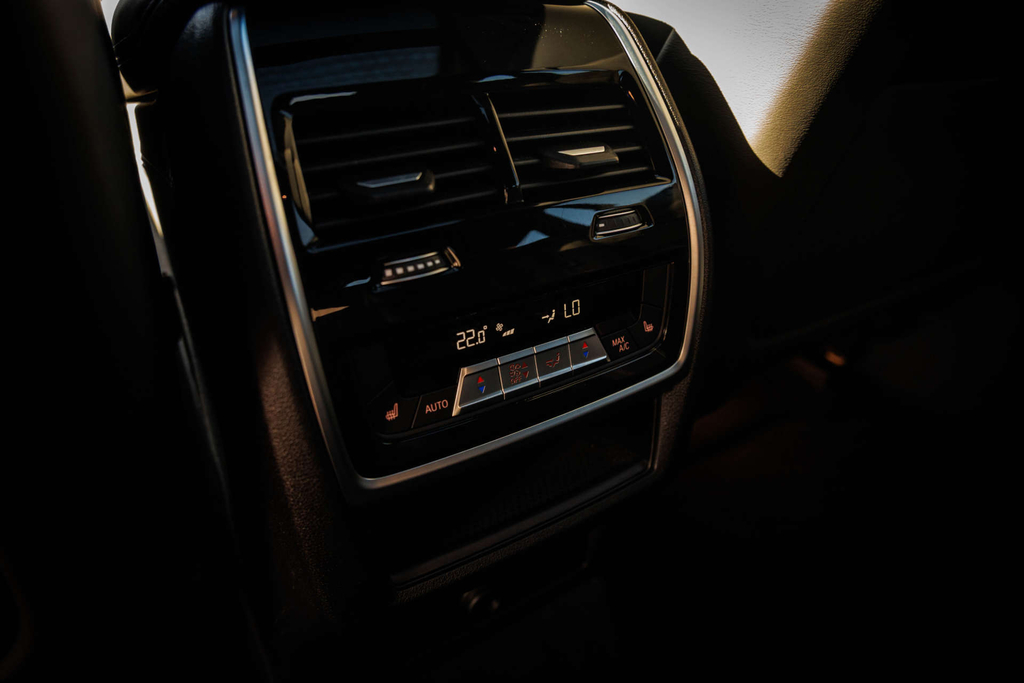 BMW X6 M X6 M Competition Black #33