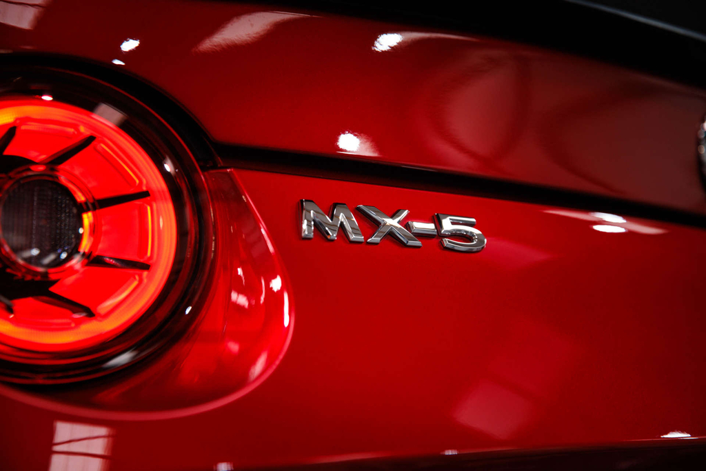 Mazda MX-5 2.0 184 Homura Grey #17