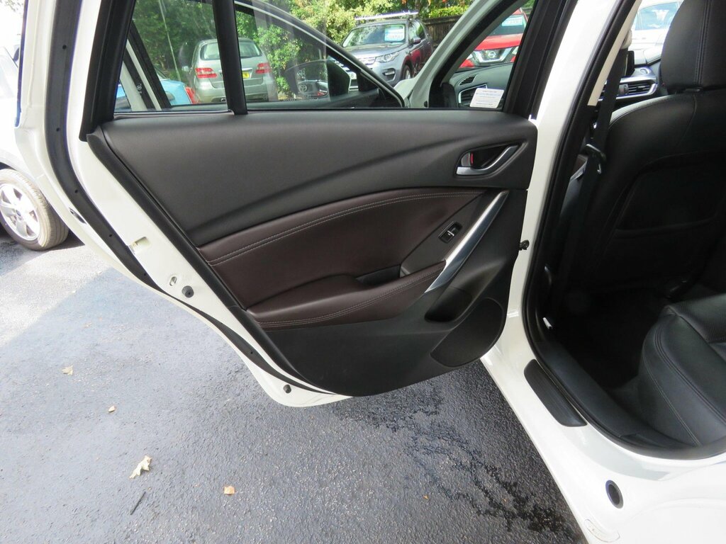 Mazda 6 2.2D 175 Sport Nav Red #13