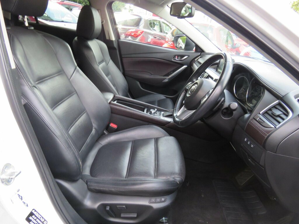 Mazda 6 2.2D 175 Sport Nav Red #21